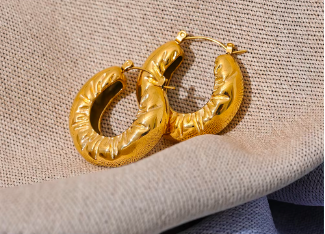 Ludy Golden Hoop Earrings