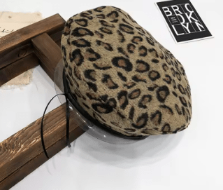 Beret Black Brown Panthers