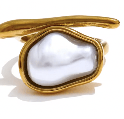 Pearl Golden Necklace