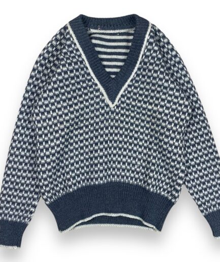 Knit V Neck Grey Checkered